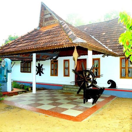 Valentine'S Rice Bowl Home Stay Alappuzha Esterno foto