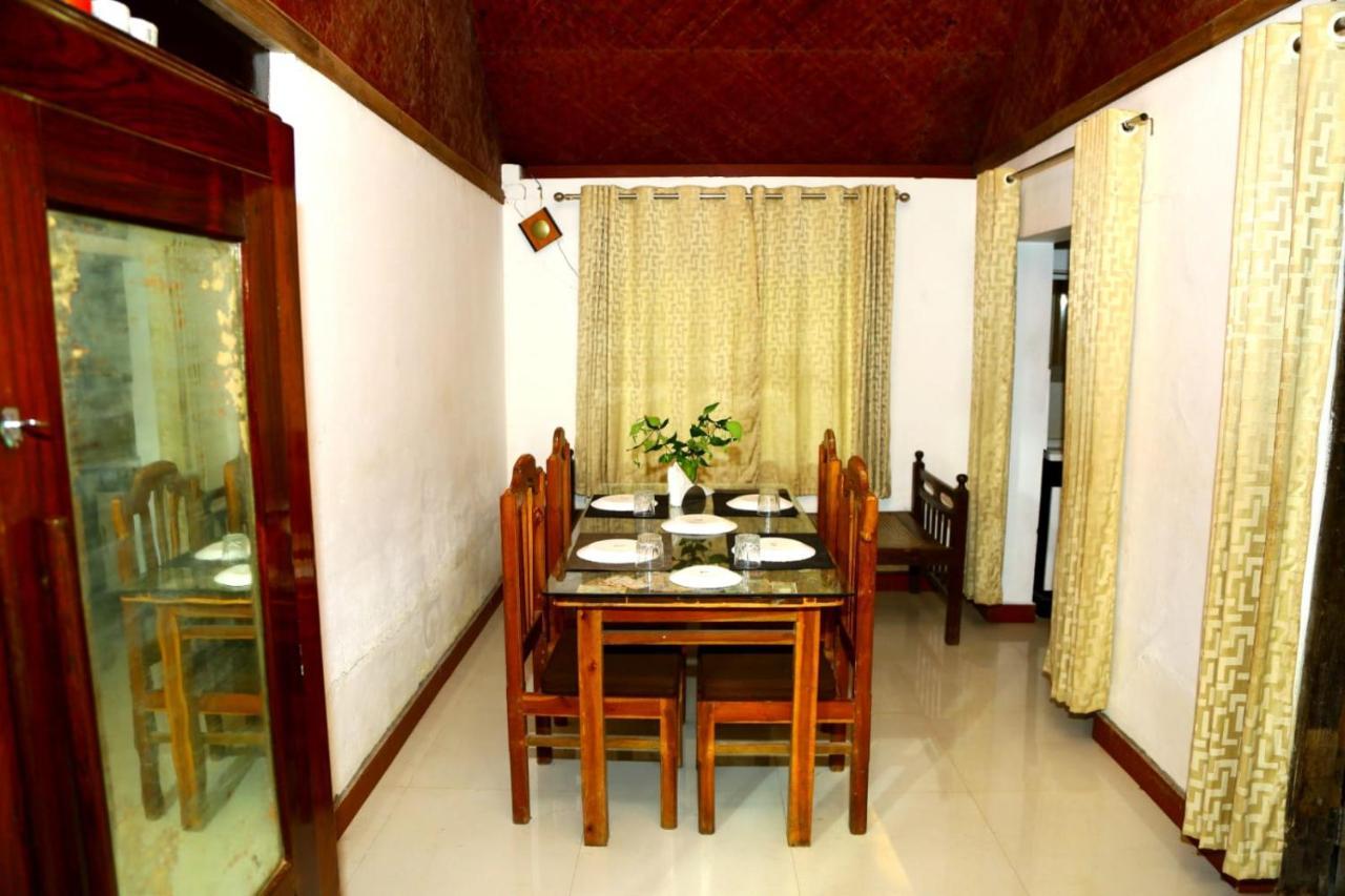 Valentine'S Rice Bowl Home Stay Alappuzha Esterno foto